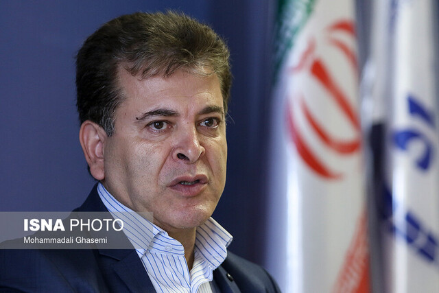 درودگر: می‌گوییم حق‌پخش، می‌گویند فضولی نکن!/ ذوب‌آهن، بالاترین درآمد را از تبلیغات محیطی داشته