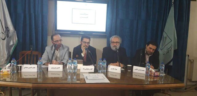 مردم ما نمی‌دانند دانلود آهنگ نوعی سرقت است/ محصول فرهنگی در ایران ارزش مالی ندارد