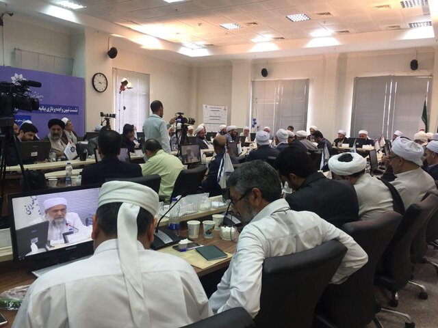 بازگشت به معنویت، دین و اخلاق تنها راه خروج از مشکلات جهان امروز است