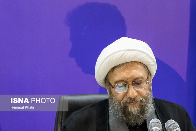آیت‌الله آملی لاریجانی هیچ صفحه‌ای در رسانه‌های مجازی ندارد