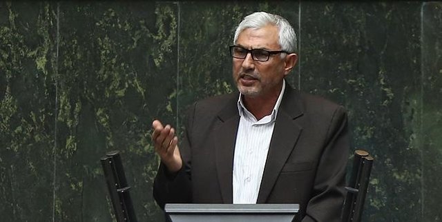 تفکر جهاددانشگاهی در اقتصاد کشور پیاده شود