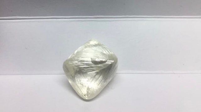 بحران بازار الماس شدت گرفت