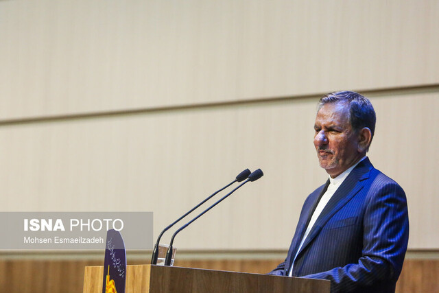 هفته دولت فرصتی برای حضور اعضای دولت در استان‌ها و بررسی مسائل آنها است