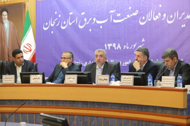 تولید ۳۸۰۰ مگابایت برق در کشور برای نخستین‌بار