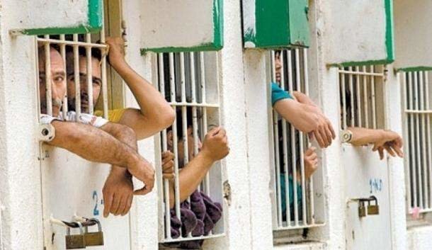 اعتصاب غذای ۲۰۰ فلسطینی در زندان‌های رژیم صهیونیستی