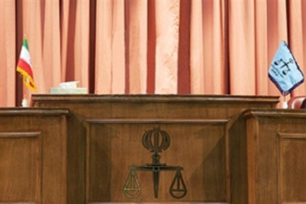 نظر هیات منصفه مطبوعات درباره روزنامه آسیا و هفته نامه نبض بازار