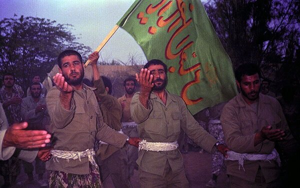 عزاداری متفاوت رزمندگان در قله‌های بازی‌دراز