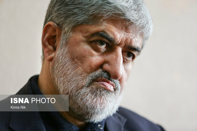 مطهری:‌ تاسیس برخی شوراهایی که در قانون اساسی به آنان اشاره‌ای نشده آفت‌ است