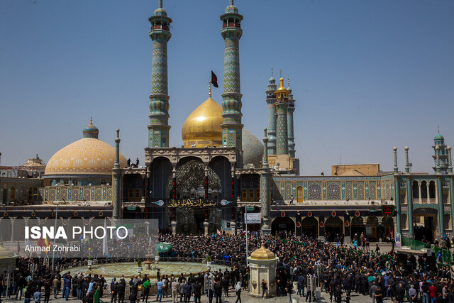 حضور ۵۳هزار و ۶۰۰ گردشگر و زائر بین‌المللی در حرم حضرت معصومه(س)