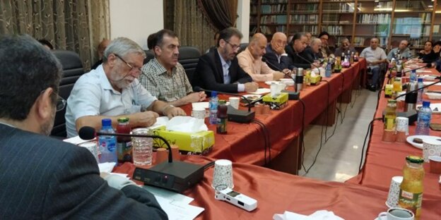 نشست و گفت‌وگوی نخبگانی با عباس خامه یار به دعوت مرکز توسعه اندیشه اسلامی لبنان