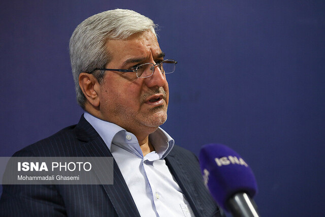 عرف: تبلیغات در فضای مجازی کنترل می‌شود/ اگر فرماندار یا بخشداری بی‌طرف نباشد برکنار می‌شود