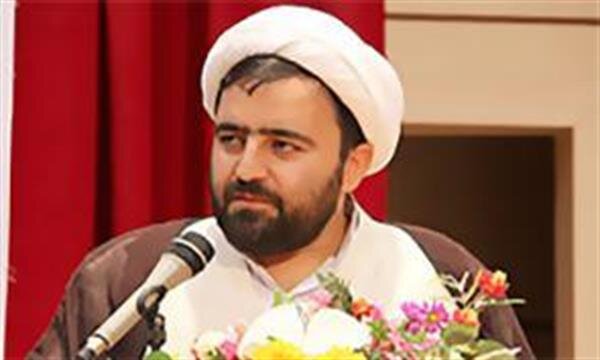دور وظایف فرهنگی‌مان دیوار نکشیم
