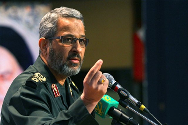 راهبرد دشمن فقط و فقط براندازی نظام مقدس جمهوری اسلامی است