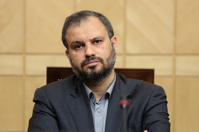 ‏سروش: پروژه غوغاسالاران زمین‌گیر کردن دولت با کلیدواژه ⁧استعفای رئیس‌جمهور⁩ است