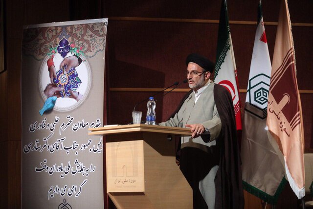 رئیس سازمان اوقاف: وقف فروشی کار درستی نیست