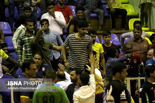 دیدار فوتسال آذرخش بندرعباس و فرش آرا مشهد لغو شد