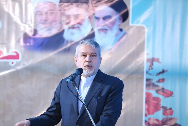 صالحی امیری: حضور پرشور مردم انسان را در بهت فرو می‌برد