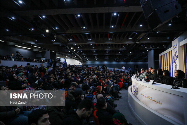 حاشیه‌نگاری صلح خبر از شروع جشنواره فیلم فجر