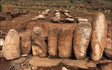 سقفی برای آدمک‌های بی‌دهان اردبیل