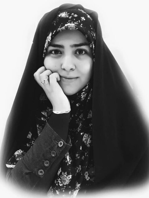 سومین روز کتاب‌خوانی با فاطمه دولتی