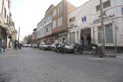 اجرای پروژه بهسازی خیابان آقایاری
