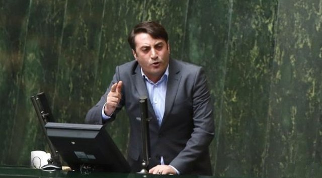 فیضی: جایگاه تاوان دادن برای اظهار نظر یک نماینده در قانون کجاست؟