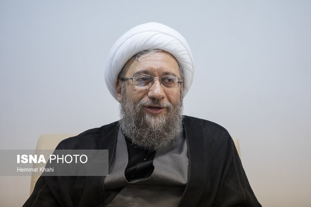 پیام تسلیت آملی‌لاریجانی در پی درگذشت آیت الله محجوب