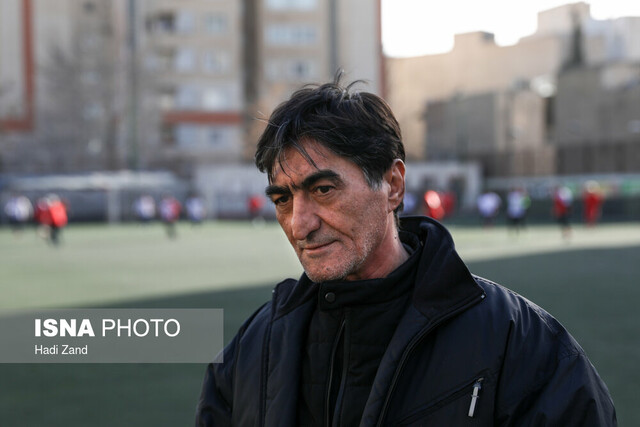 ناصر محمدخانی: با همسرم از خوشحالی گریه کردیم