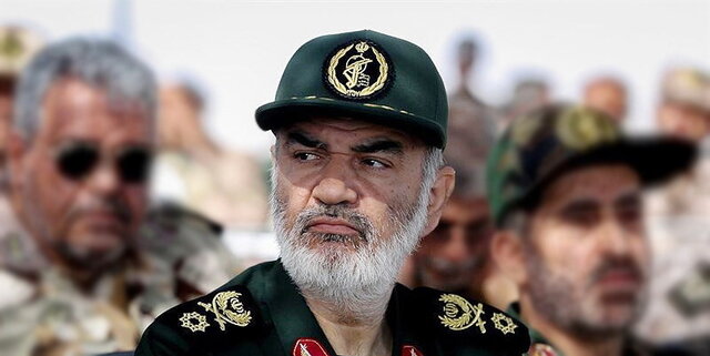 سرلشکر سلامی به قالیباف تبریک گفت