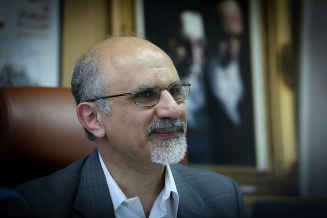 حکایت “پلاسمافروشی” کرونایی‌ها و یک ابتکار پرماجرا