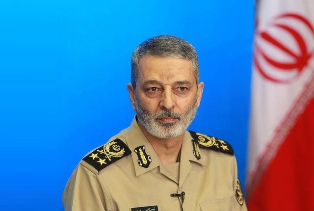 فرمانده کل ارتش:انتخاب فرد اصلح خبر پیش شرط «قوی‌تر شدن» است