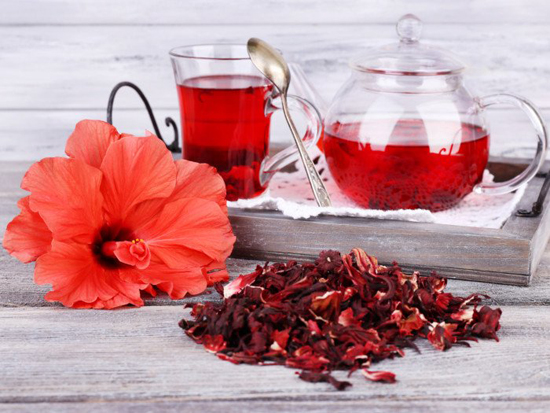 مزایای شگفت‌انگیز چای هیبیسکوس برای سلامتی
