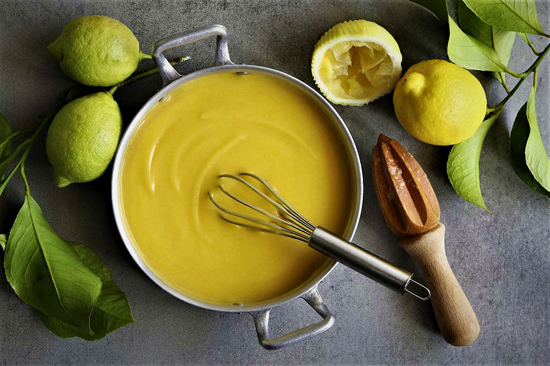 طرز تهیه‌ی سس لیمو‌ترش؛ سس سالاد فرانسوی