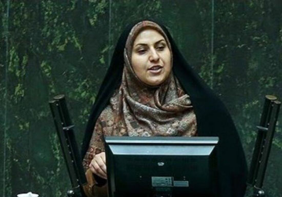 زنِ خوب، زنِ اتاق خواب و زنِ آشپزخانه است!