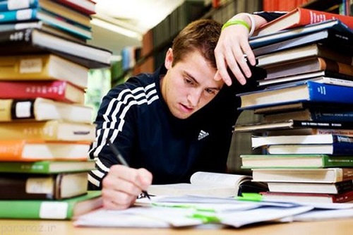 آیا بهترین بانک کتاب اینترنتی با ارسال رایگان کتاب را می‌شناسید؟