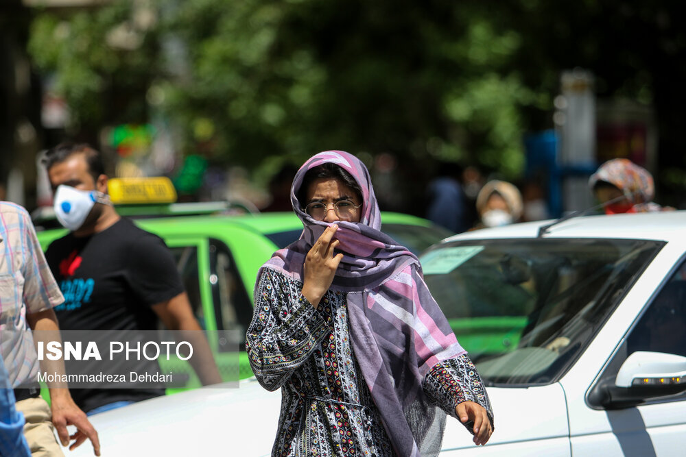 با اهدای ماسک به نیازمندان، نذرتان را در محرم ادا کنید