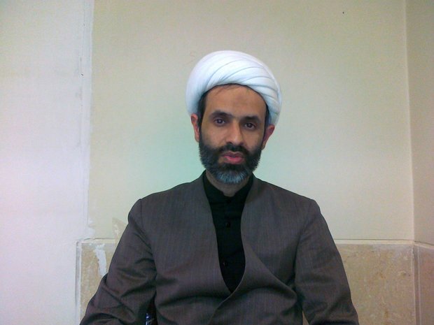 میرزایی: رهبری معظم انقلاب نسبت به اعمال مسئولین ذره‌پروری کردند