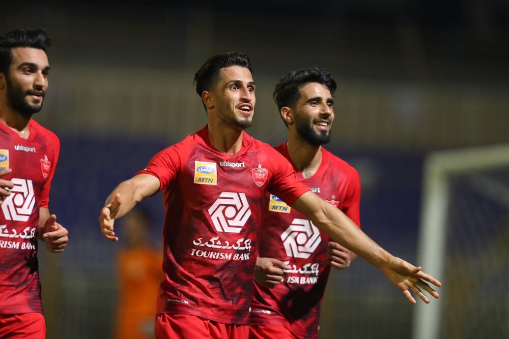 روز جشن/ لوکا و ذوب‌آهن به دنبال تلخ کردن جشن قهرمانی پرسپولیس
