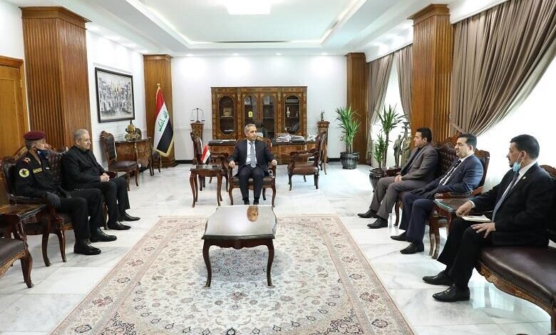 دستگاه قضایی عراق وزیر کشور و دفاع سابق را درباره قتل تظاهرکنندگان احضار کرد