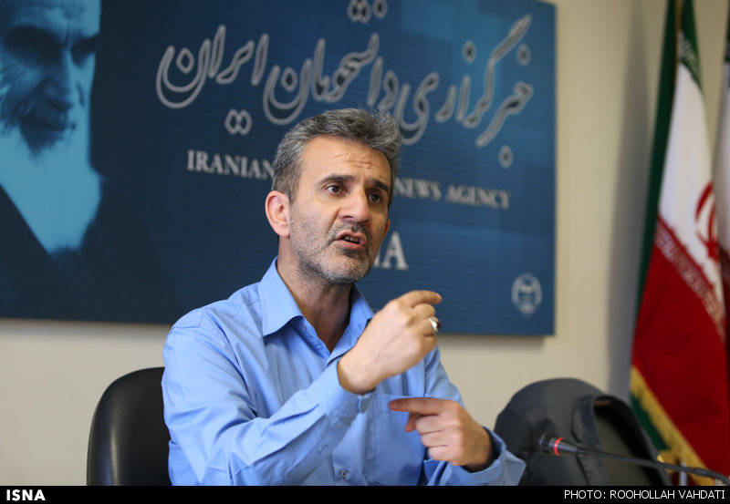 رسانه‌ها به جای تشریح واقعه «خودکشی» چرایی آن را تحلیل کنند