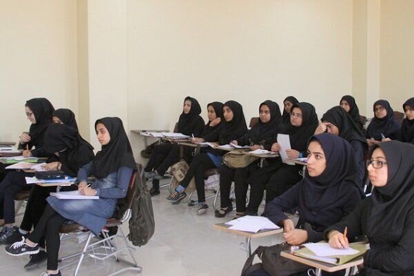 حمایت کمیته امداد از ۸۴ هزار دانشجوی نیازمند