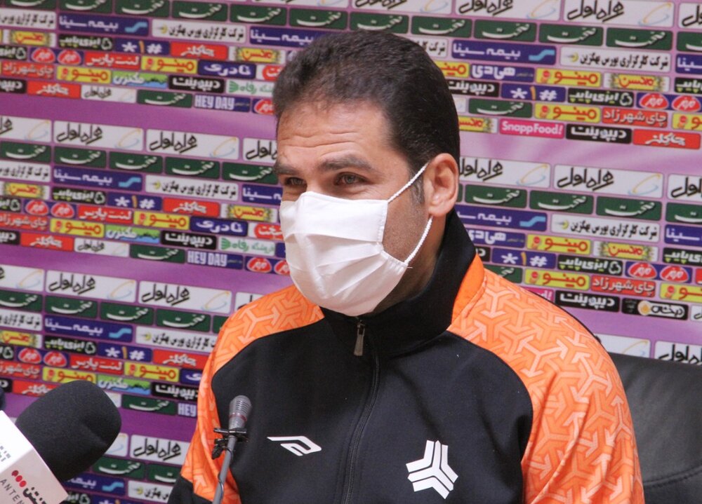صادقی: اگر VAR بود، نتایج واقعی تر می‌شد