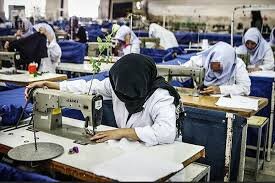 محمدیان خبر داد: اشتغال ۳۰ درصد زندانیان در زندان