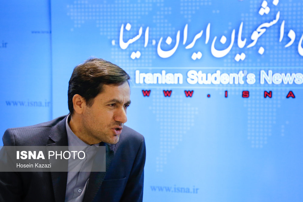 کسری بودجه سبب افزایش رشد قیمت‌ها و کاهش قدرت خرید مردم می‌شود