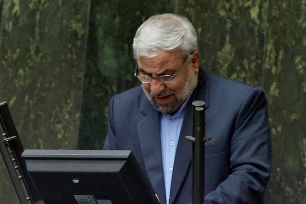 نامزدها بجای دعوای سیاسی برنامه ارائه کنند/ویژگی دو قطبی شدن، زیرپاگذاشتن اخلاق است