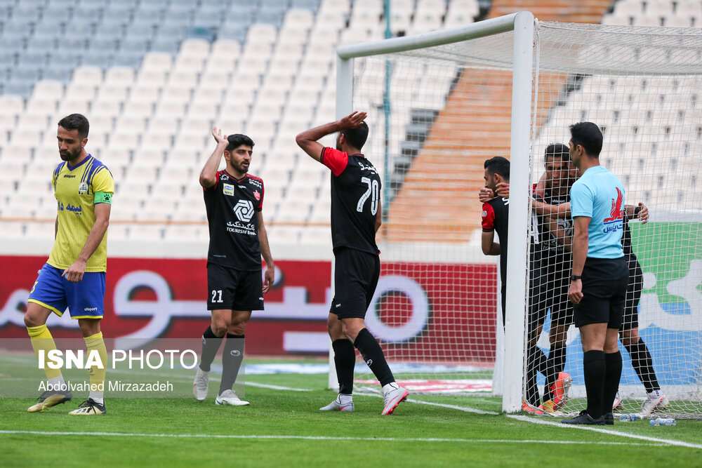 خلیلی: شرایط خط حمله پرسپولیس خوب نیست