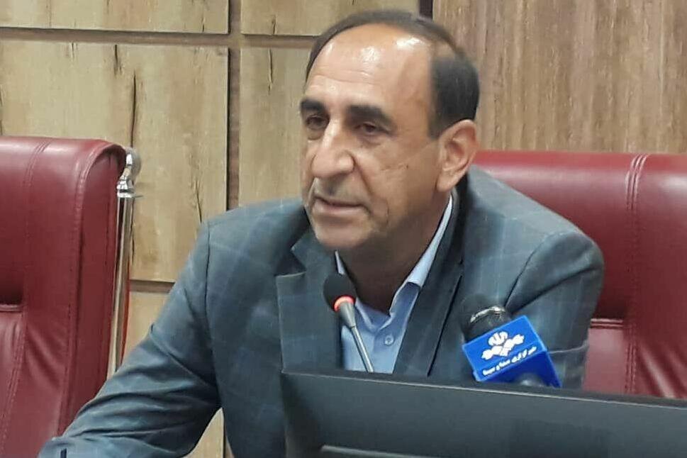 علیزاده: دولت از کشاورزان و دامداران حمایت کند