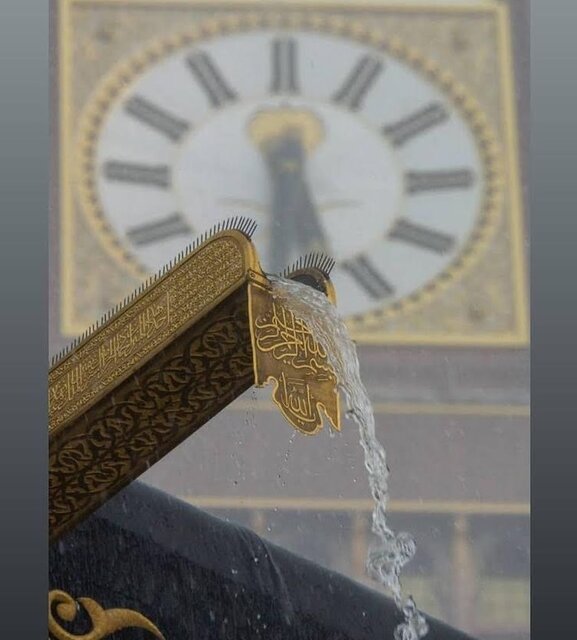 تصاویری از کعبه زیر باران