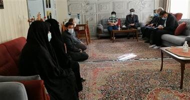 مددکاری مهم‌ترین ماموریت کارکنان زندان‌ها است