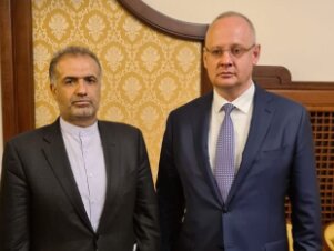 بررسی همکاری‌های اقتصادی ایران و روسیه در ملاقات جلالی با مشاور پوتین
